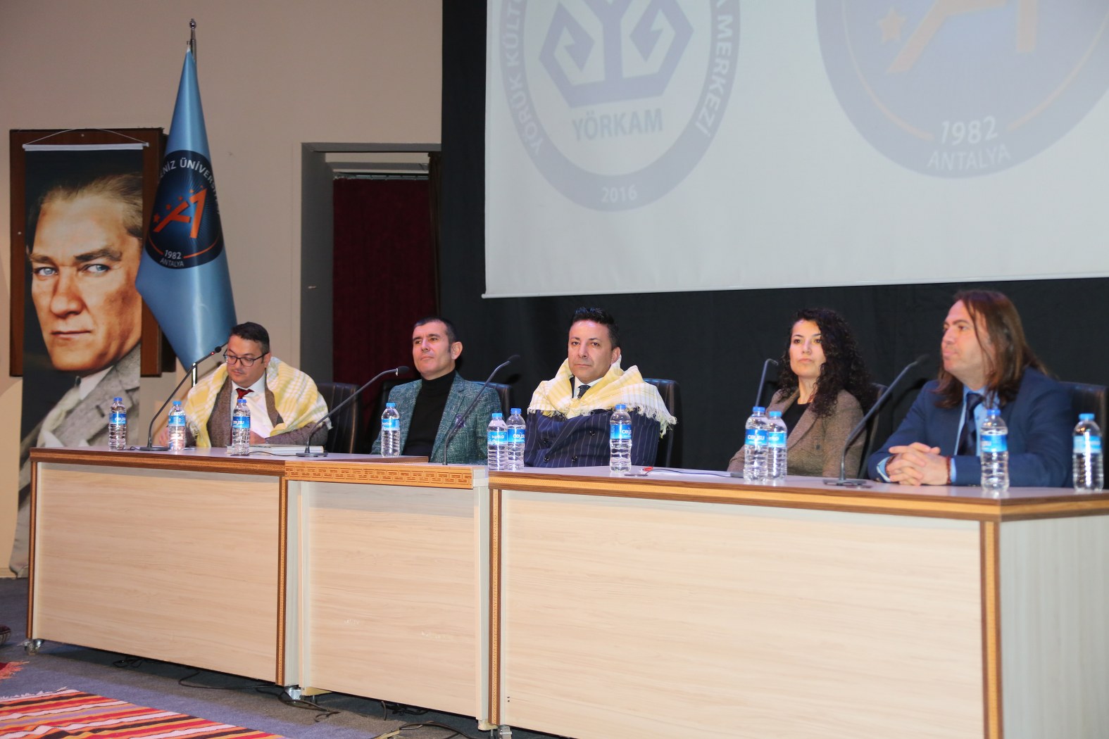 Akdeniz Üniversitesi’nde “Cumhuriyetin 100. Yılında Yörükler” Konuşuldu