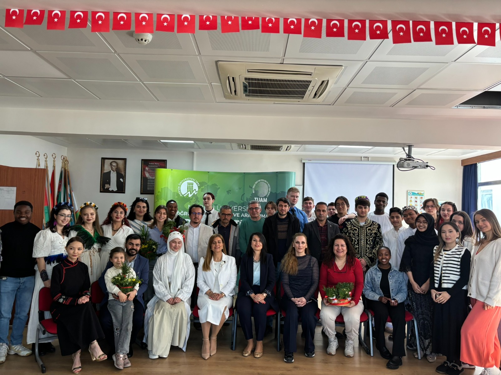 Mersin YÖRMER’de ve TUAM’da Coşkulu Nevruz Kutlaması